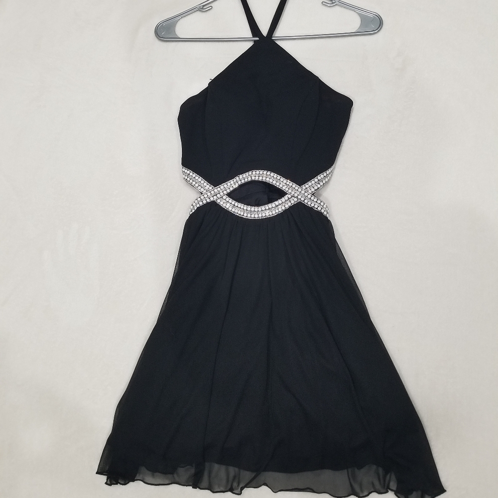 Halter top hoco dress